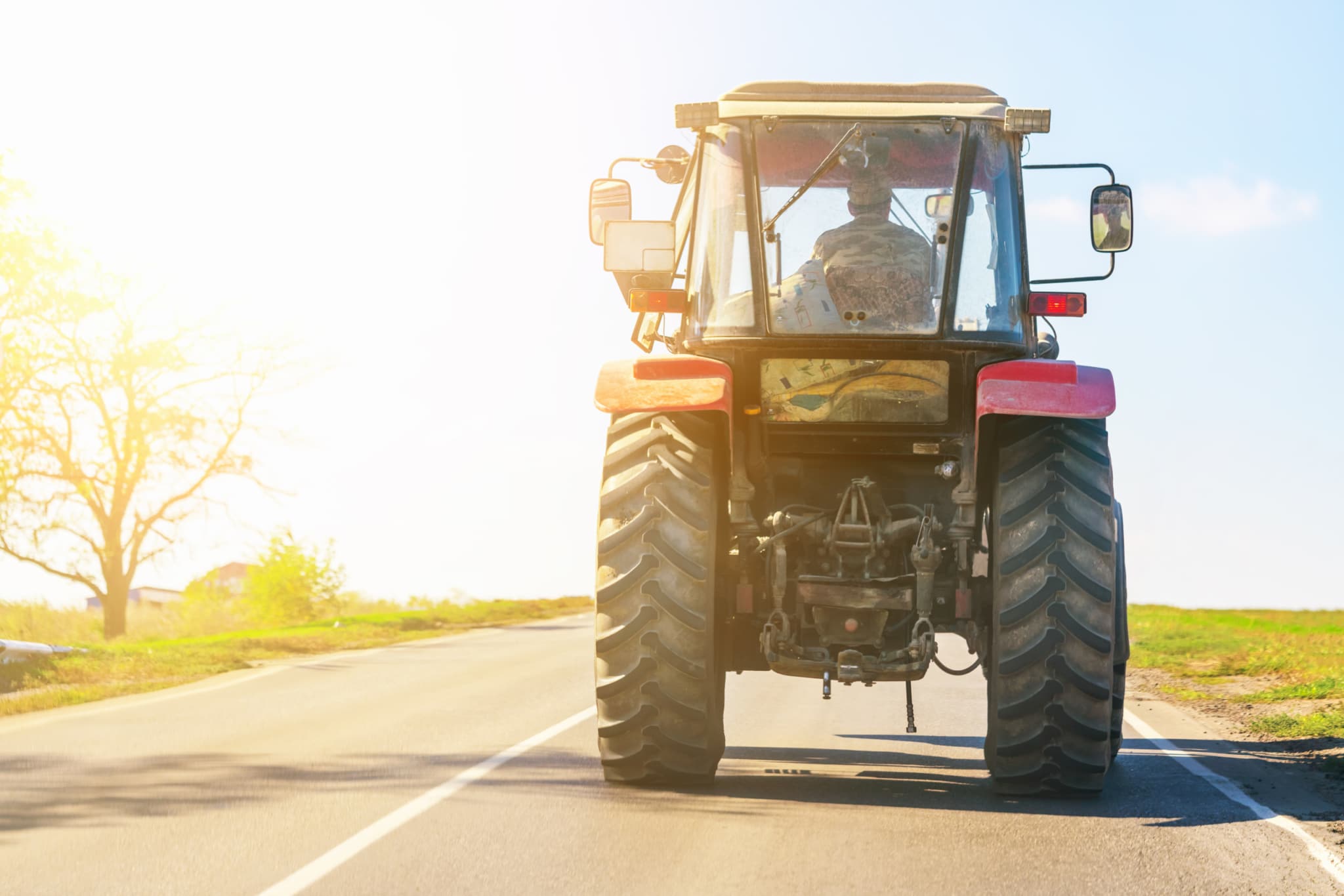 How to Drive Safely Around Farm Equipment